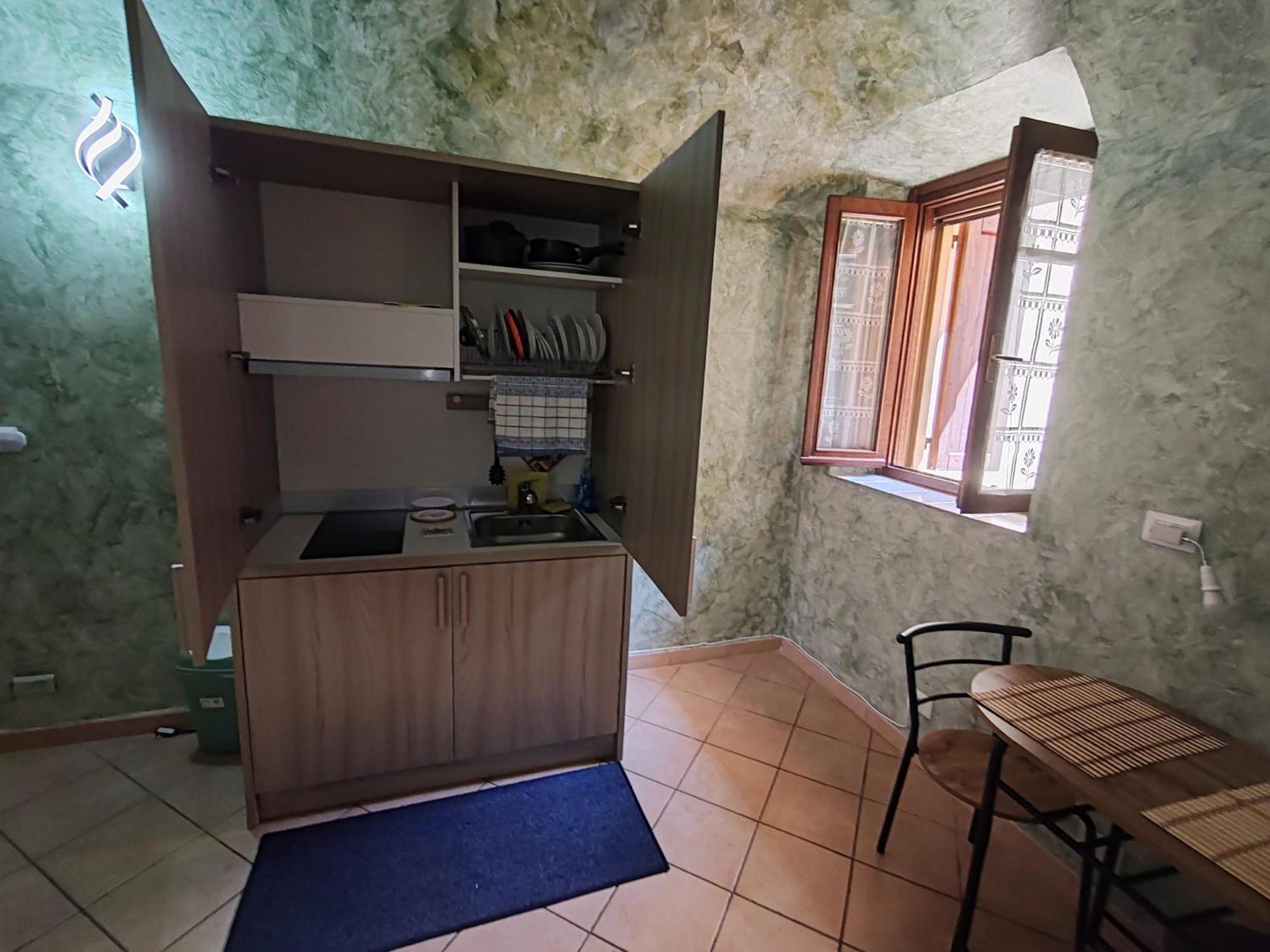 Appartamento Secret Zen House In The Center With Free Parking & Automatic 24 Hours Check-In Casale Monferrato Esterno foto